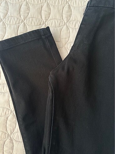 LC Waikiki Siyah pantolon