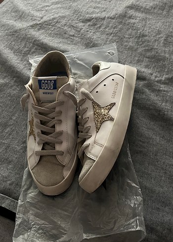 Golden Goose
