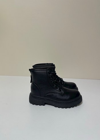 Siyah Stiletto Topuklu Gotik Kadın Bot