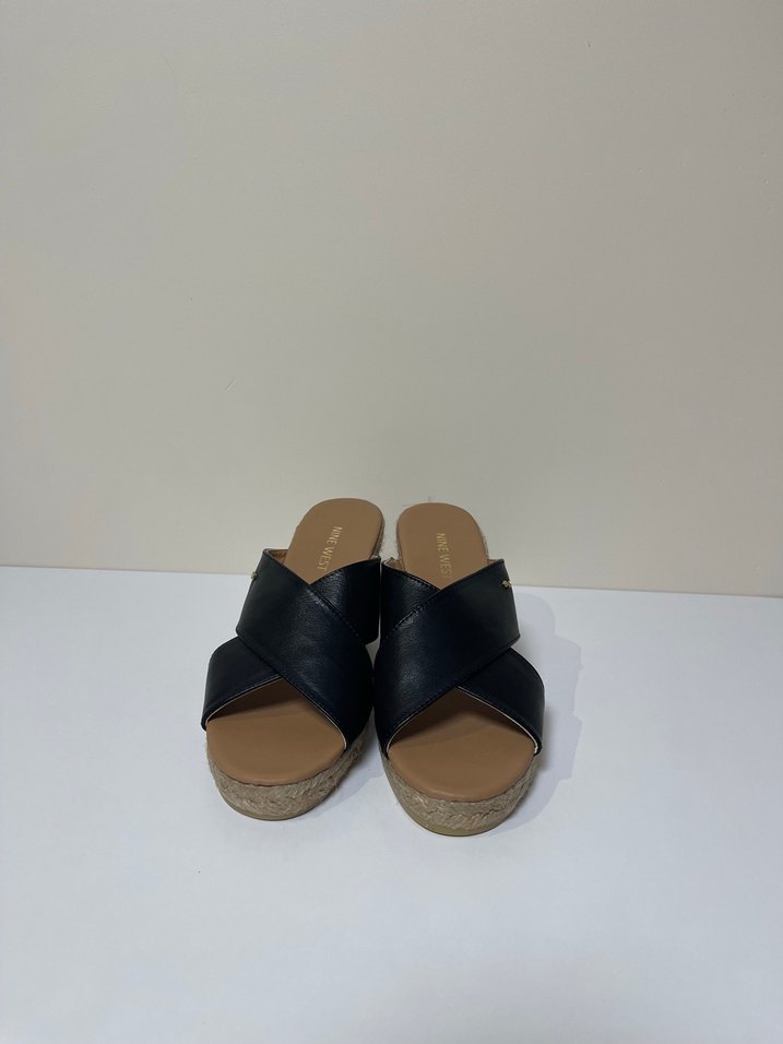 Nine West Siyah Dolgu Topuklu Terlik - Görsel 3