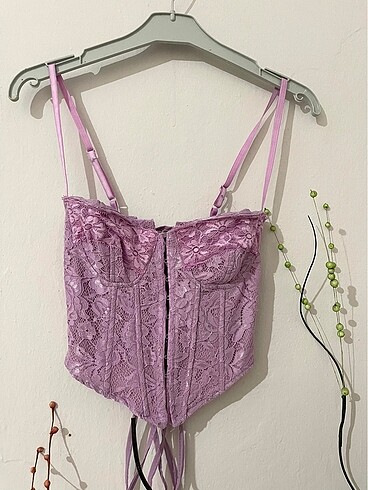 Lila Dantelli Büstiyer