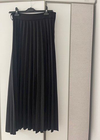 Esra keküllüoğlu pilideki etek - Görsel 3