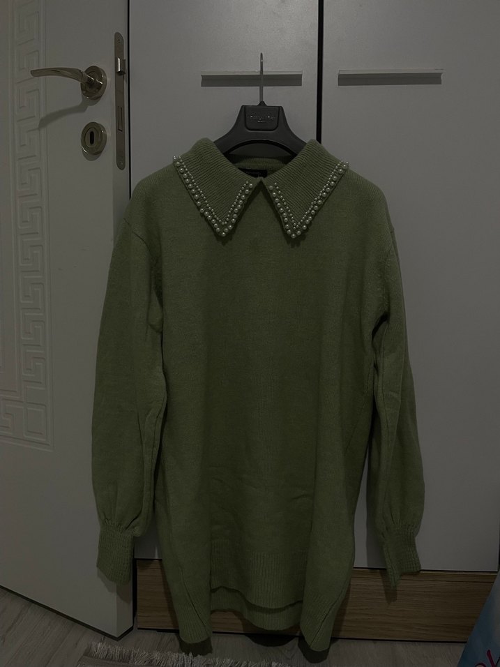 Yakalı, uzun kollu, triko kadın kazak - Görsel 3