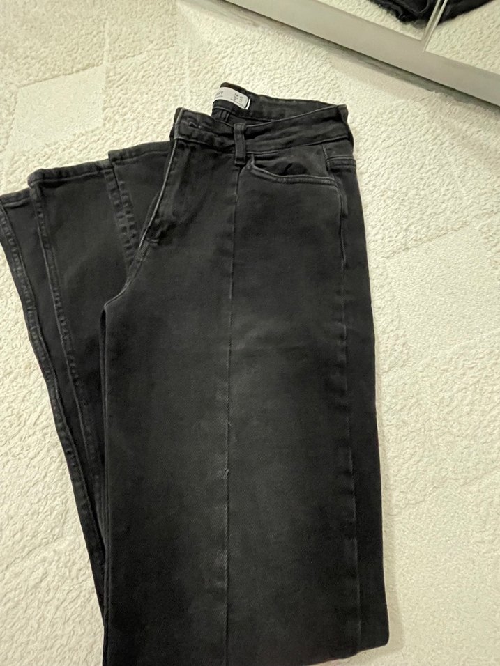 Siyah Esnek Kadın Kot Pantolon - Görsel 4