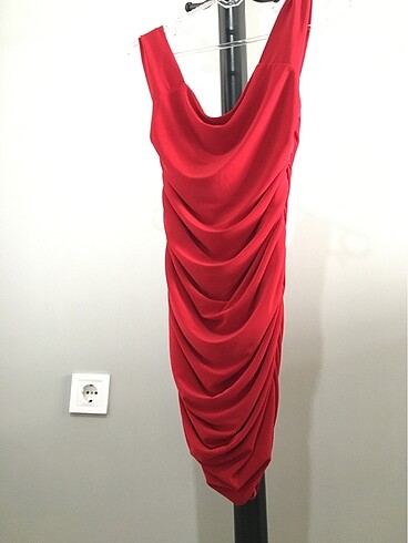 xs Beden kırmızı Renk Abiye elbise