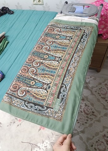 Diğer etnik desen şal