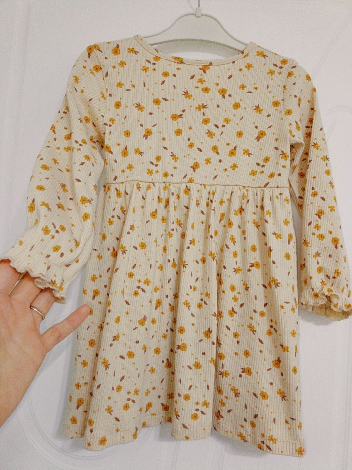 Bej Çiçek Desenli Uzun Kollu Kız Elbisesi - Görsel 2