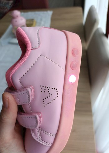 Kız Çocuk Pembe Işıklı Cırt Cırtlı Spor Ayakkabı vicco - Görsel 6