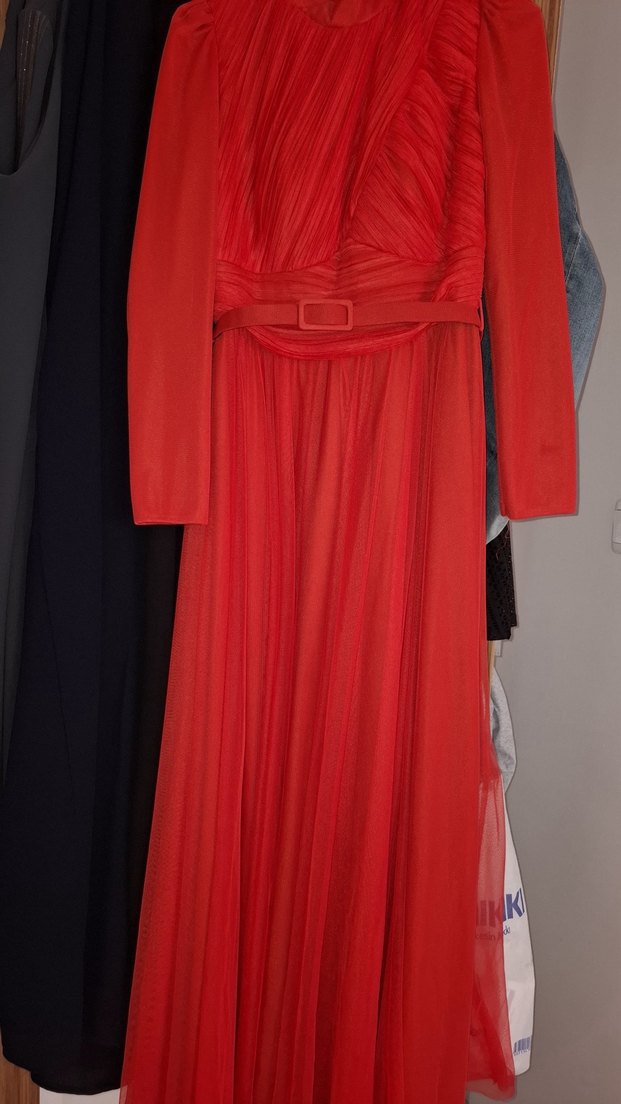 Parlak Kırmızı Drapeli Uzun abiye - Görsel 2
