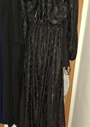 Simli deseni tesettür abiye 38 - Görsel 3