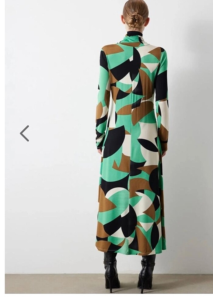 İpekyol elbise - Görsel 3