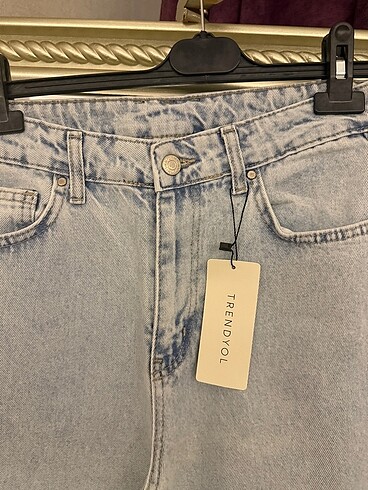 38 Beden Leopar detaylı kot pantolon