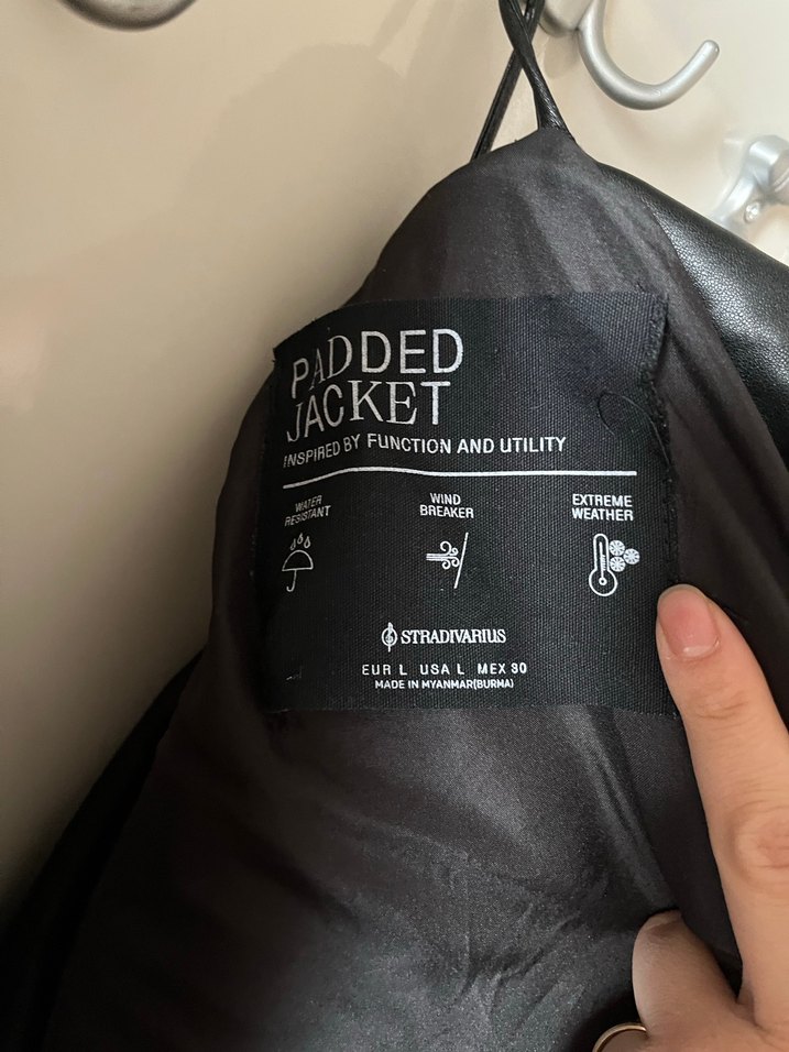 Stradivarius Siyah Deri Kemerli Midi Kaban - Görsel 4