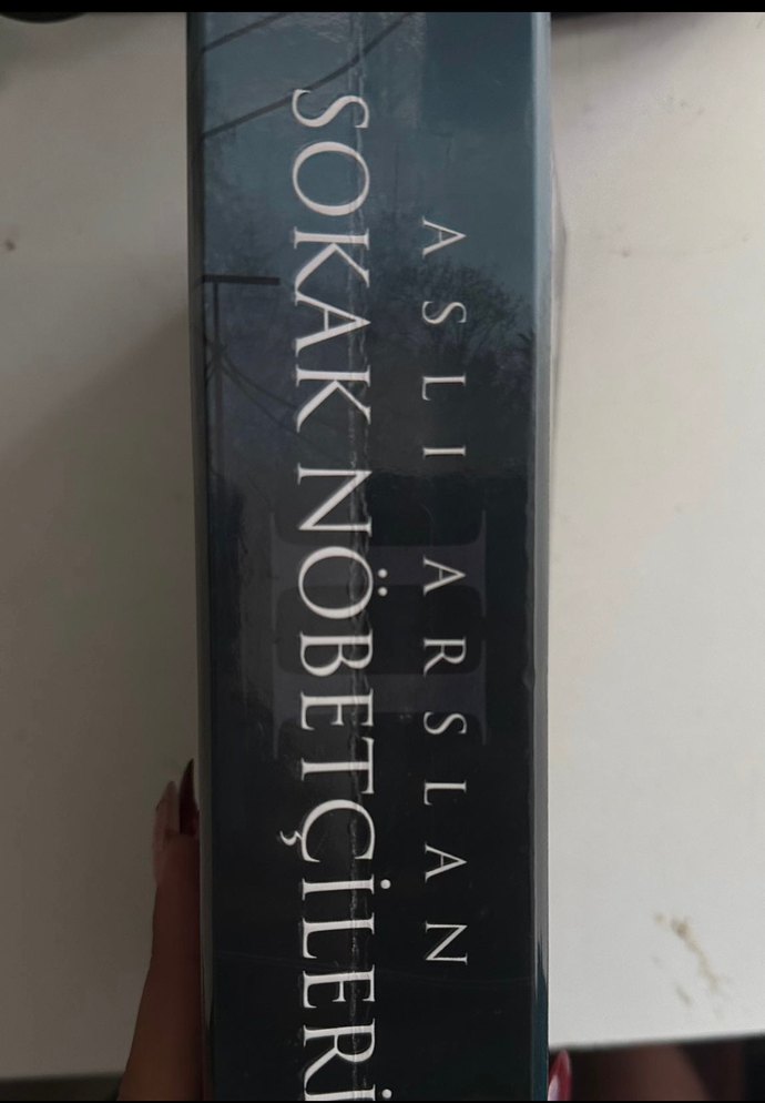 Sokak Nöbetçileri 1 ve 2. Kitap Ciltsiz Aslı Arslan - Görsel 4