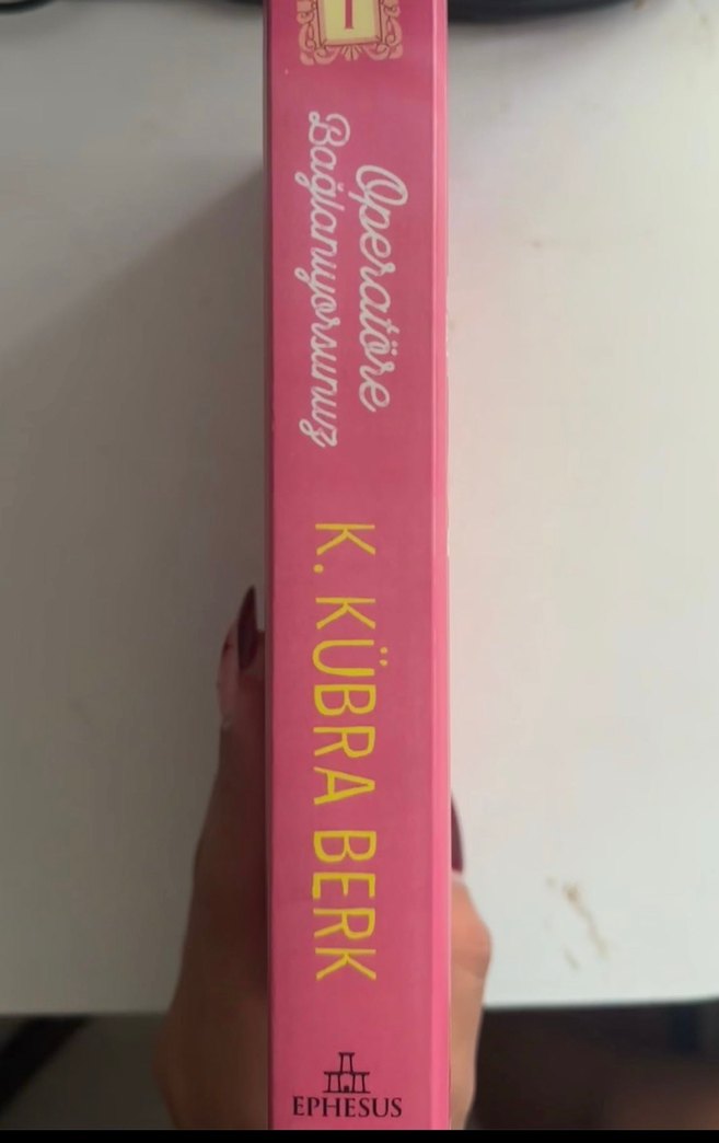 Operatöre Bağlanıyorsunuz - K. Kübra Berk - Görsel 4