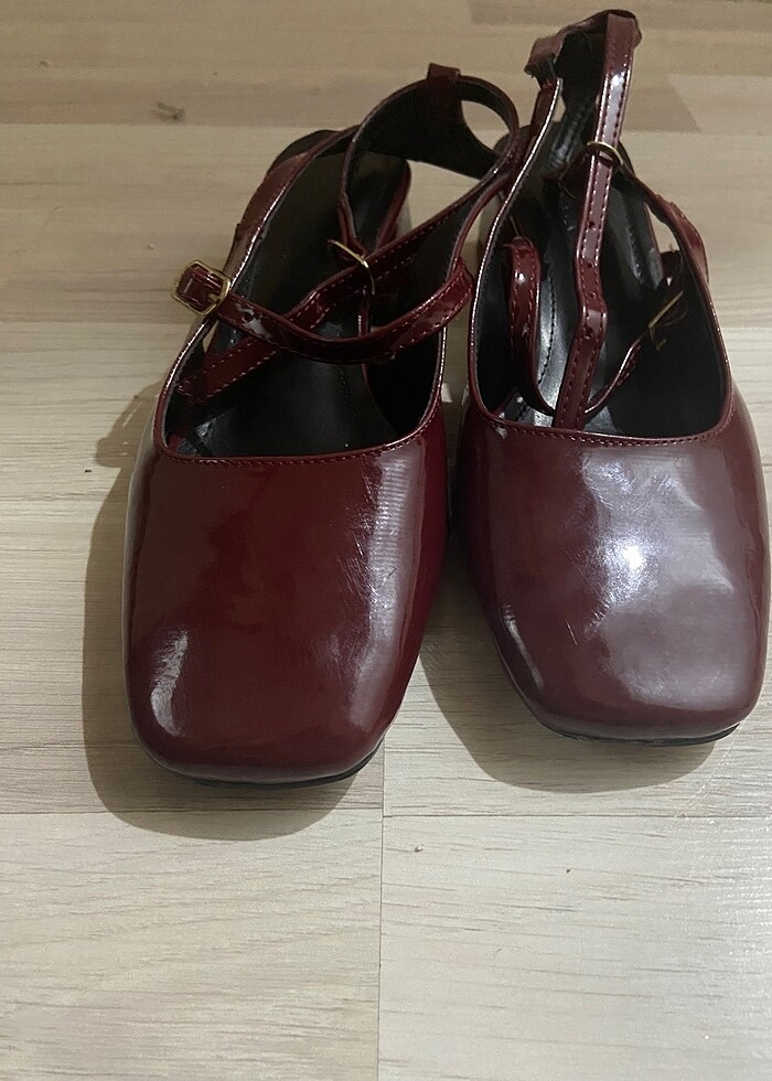 Mary Jane Bordo Rugan Ayakkabı - Görsel 2