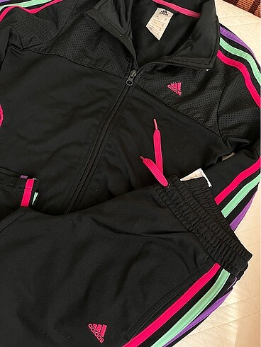 Adidas ORİJİNAL ADİDAS EŞOFMAN TAKIMI