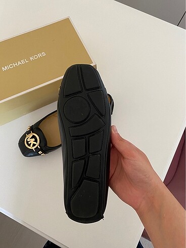 38 Beden Michael Kors Babet