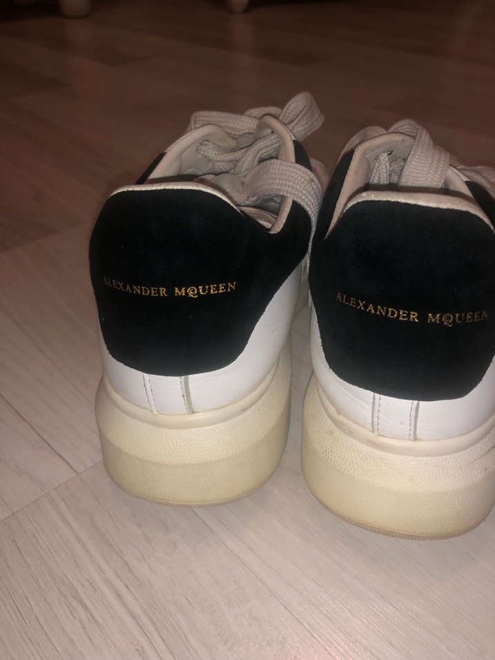 Beyaz Bağcıklı Kadın Spor Ayakkabı - Görsel 4