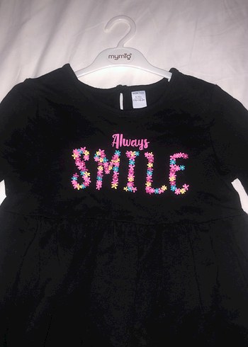 Uzun Kollu Siyah Kız Elbisesi Renkli Baskılı - Görsel 2