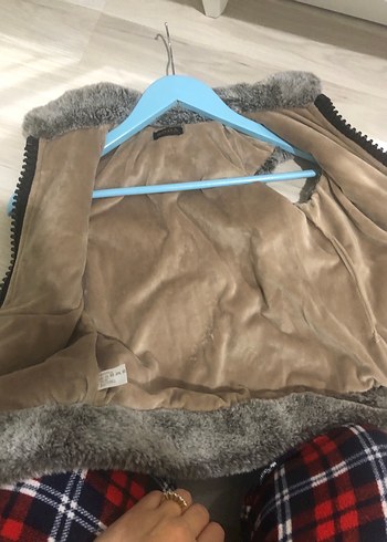 Kız çocuk kürklü yelek - Görsel 8