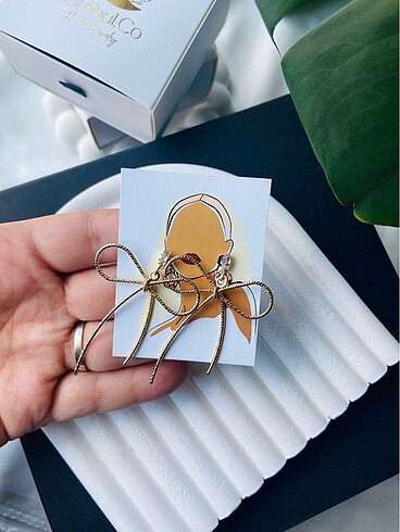 Diğer Vintage Ribbon Kadın Küpe