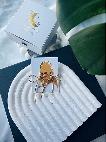  Beden Vintage Ribbon Kadın Küpe