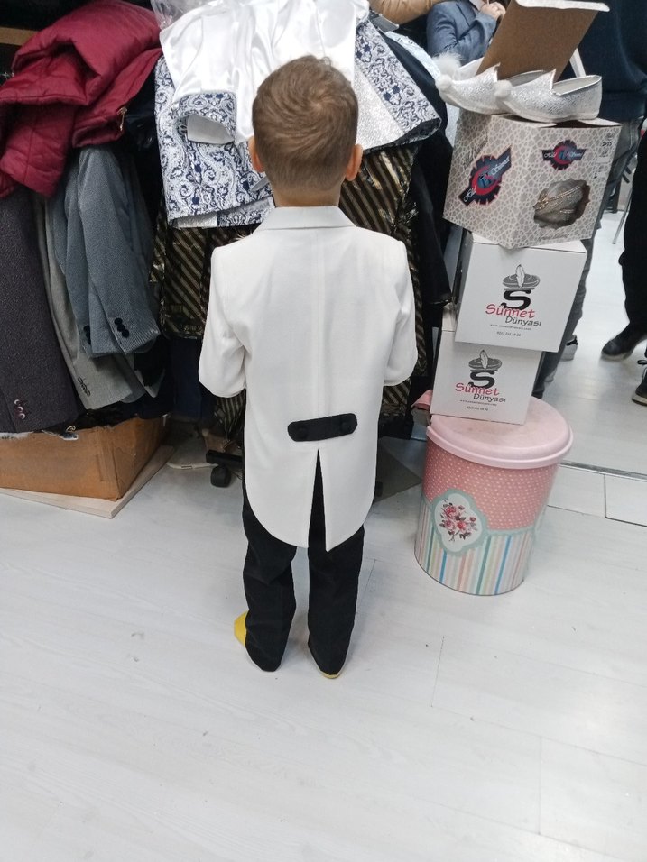 Beyaz Siyah Klasik Çocuk Takımı - Görsel 2