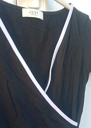 s Beden Siyah V Yaka Kısa Kollu Pamuklu Bluz