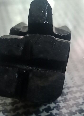 Taş yapımı filler 