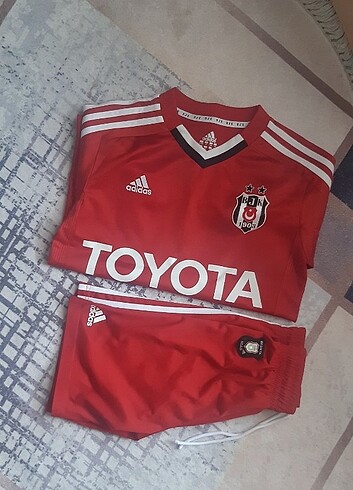 Erkek çocuk forma 