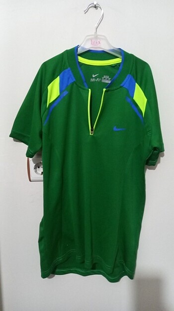 Kadin nike üst 