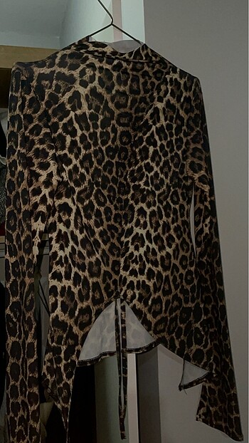 l Beden kahverengi Renk Leopar desenli crop