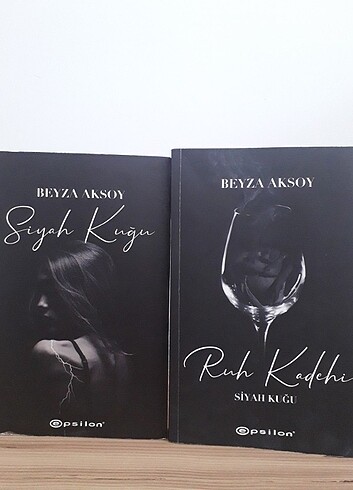 Siyah Kuğu - Ruh Kadehi Beyza Aksoy