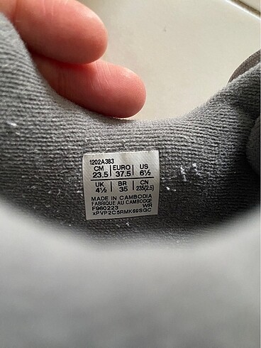 37,5 Beden gri Renk Asics spor ayakkabı