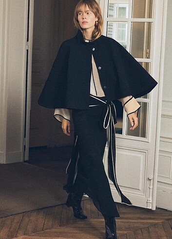 Zara kısa pelerin