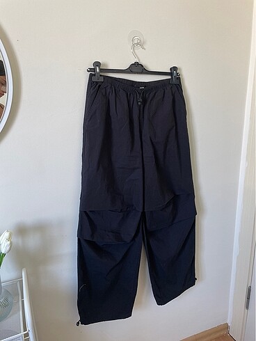 xs Beden siyah Renk H&M Paraşüt Pantolon