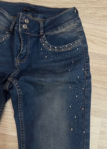 29 Beden Kadın Lacivert Payetli Denim Jean