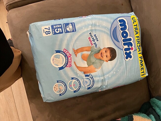 Molfix 5 no 78 adet+ 14 adet mayo bez+ 6 adet bantlı bez