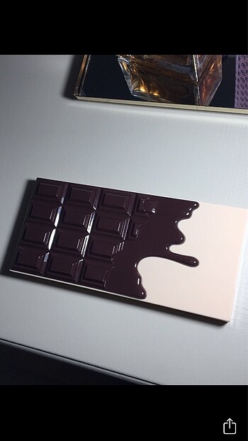 Beden Renk I Heart Revolution Caramel Nudes Far Paleti