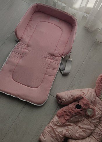 9 Ay Beden pembe Renk Peluş Detaylı Kapüşonlu Pembe Kız Bebek Tulumu