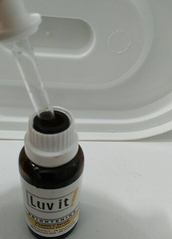  Beden Renk Luv it c vitamin serum