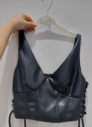 Deri crop 