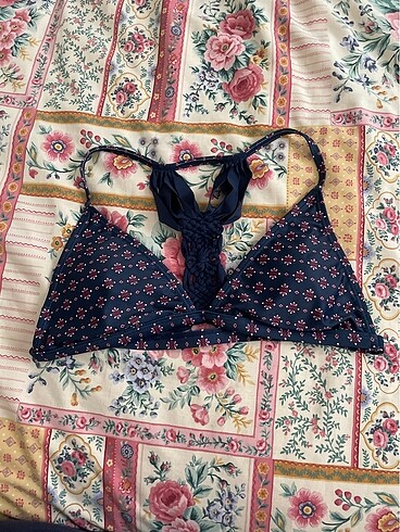 Bikini üstü ????