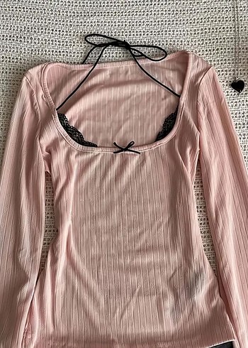Dantel Detaylı Pembe V Yaka Bluz