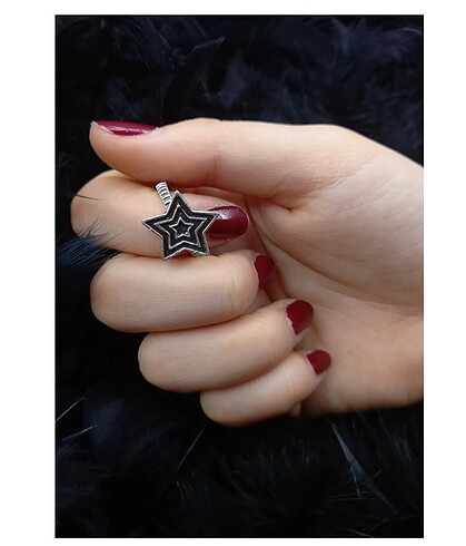 Killstar y2k yildiz yuzuk