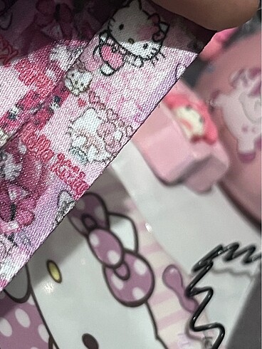 sanrio hello kitty telefon askisi charmi