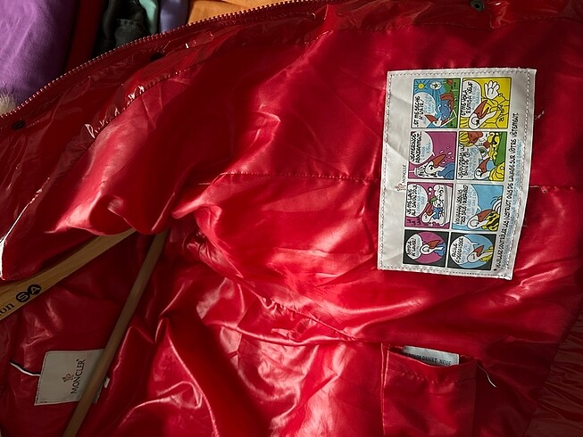 s Beden kırmızı Renk Moncler Mont