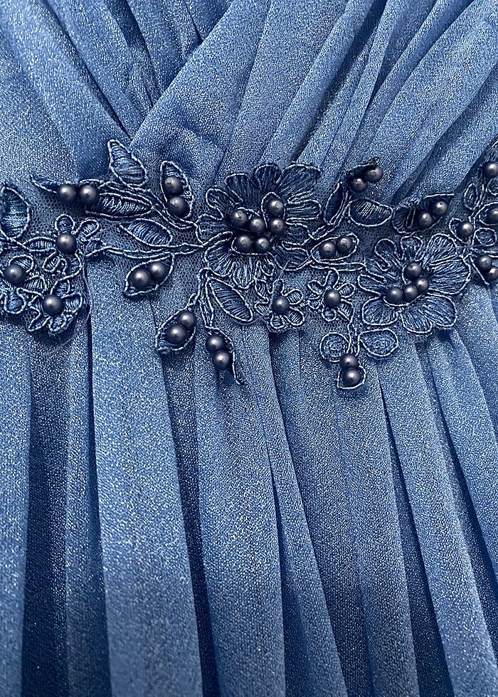 Parıltılı kumaşlı tesettür abiye - Görsel 3