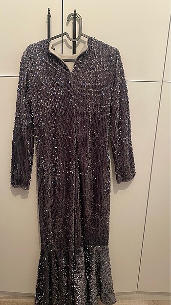 tesettür payetli balık abiye - Görsel 5